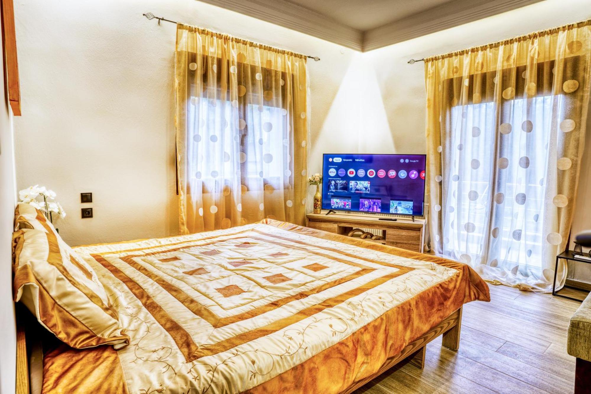 Four Lakes Luxury Suites Amintaio Exterior foto